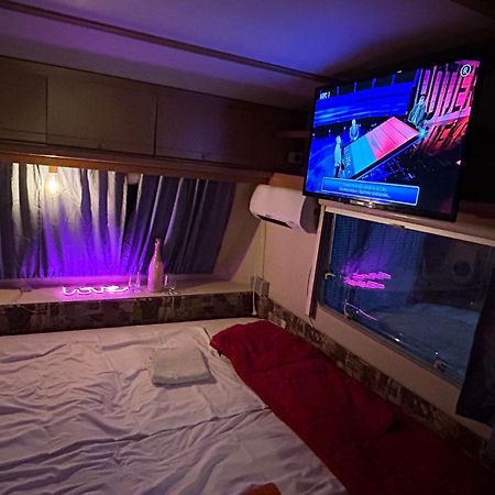 Umna & Room بولا المظهر الخارجي الصورة
